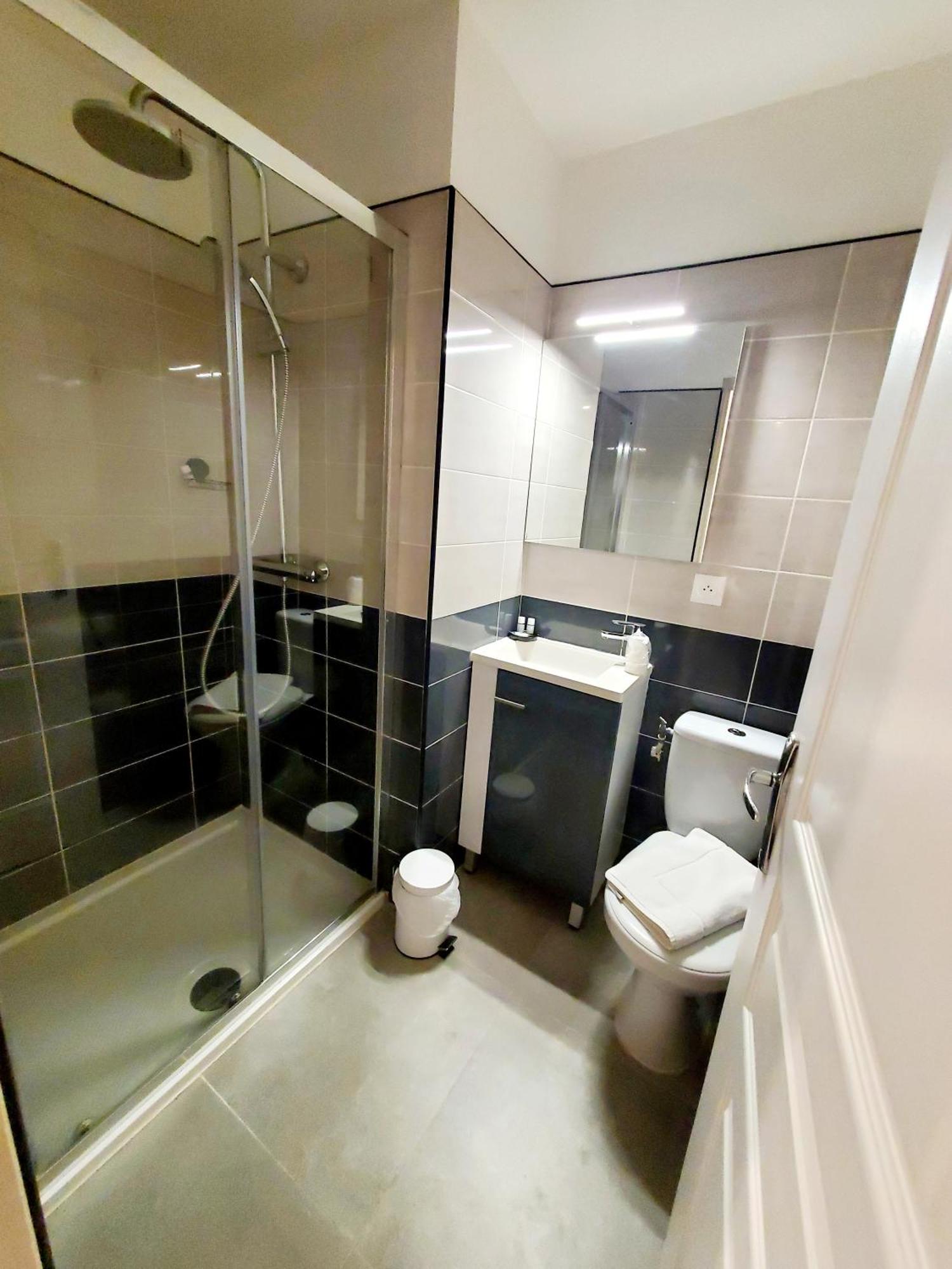 Logis Hotel Belle Etoile Виши Экстерьер фото
