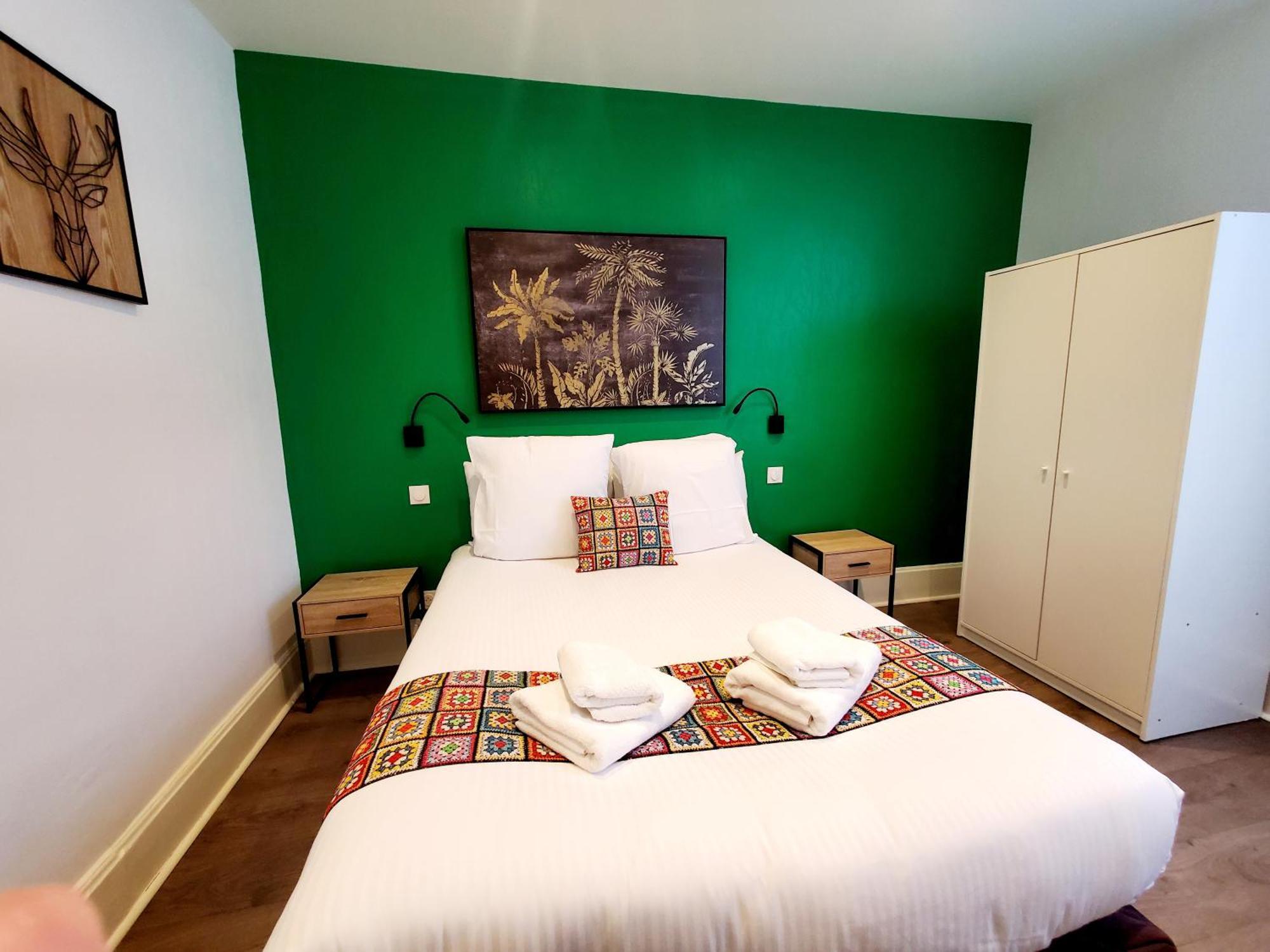 Logis Hotel Belle Etoile Виши Экстерьер фото
