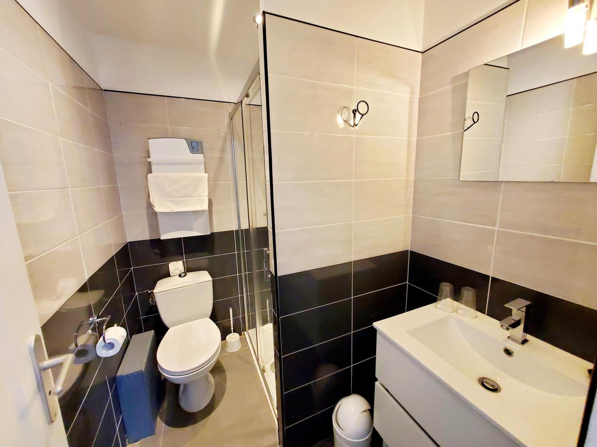 Logis Hotel Belle Etoile Виши Экстерьер фото