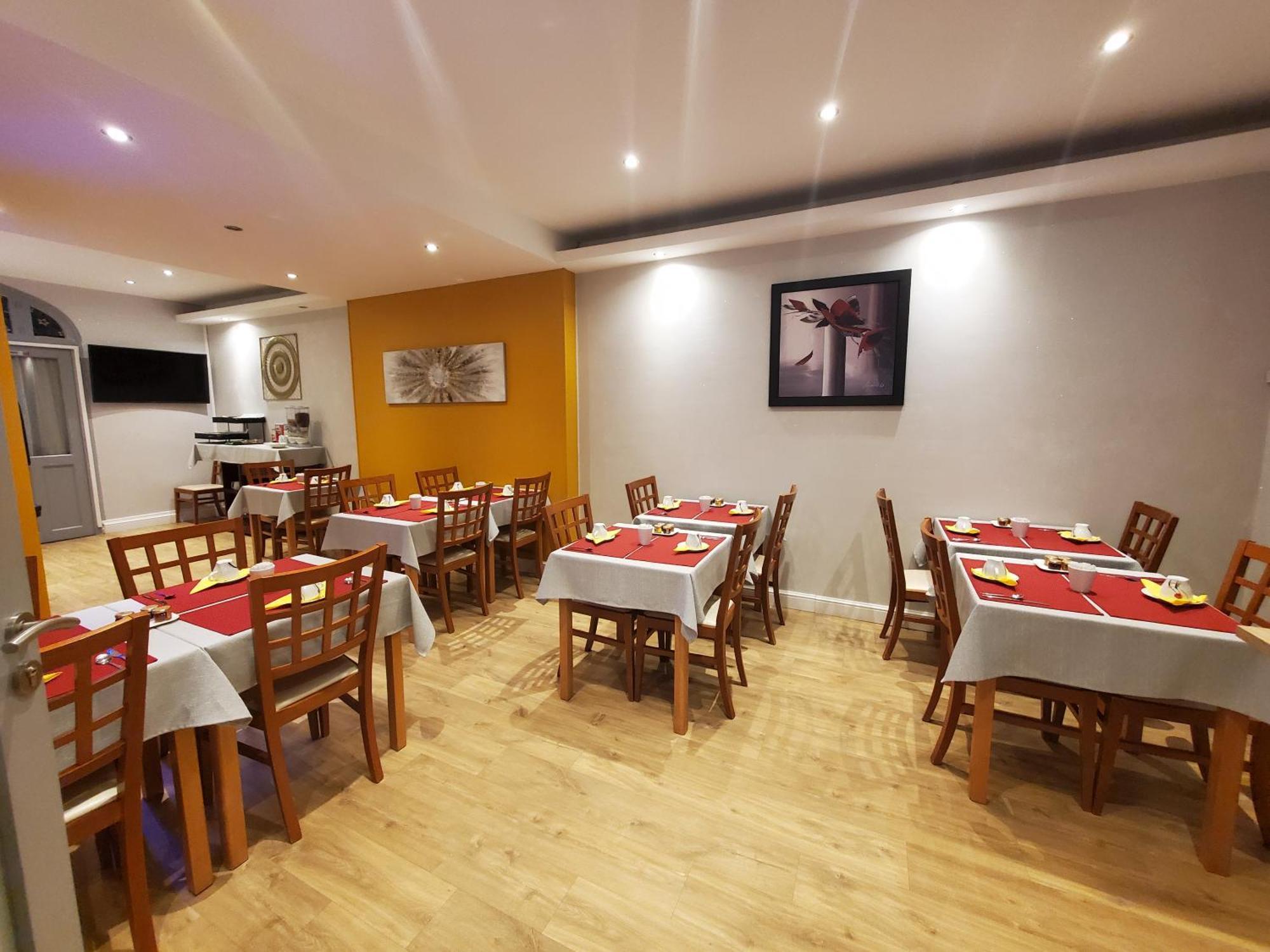 Logis Hotel Belle Etoile Виши Экстерьер фото