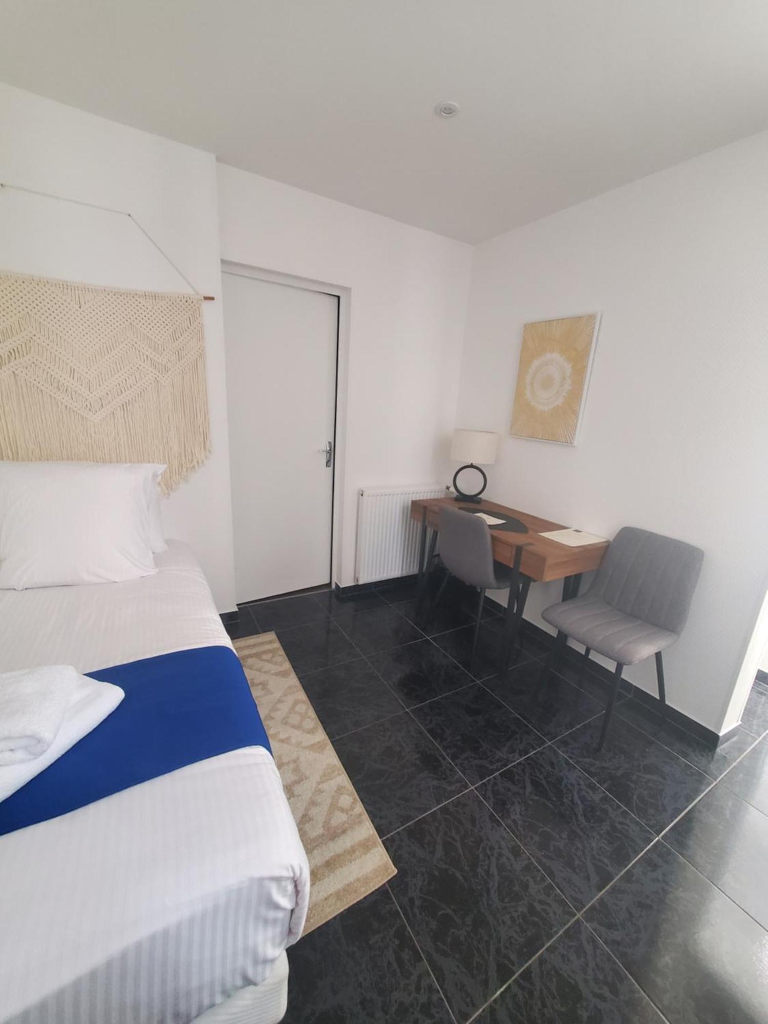 Logis Hotel Belle Etoile Виши Экстерьер фото
